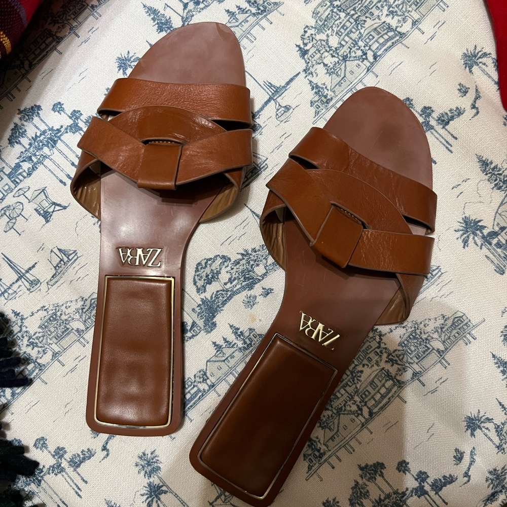 Zara Flat Crossed Leather Sandals